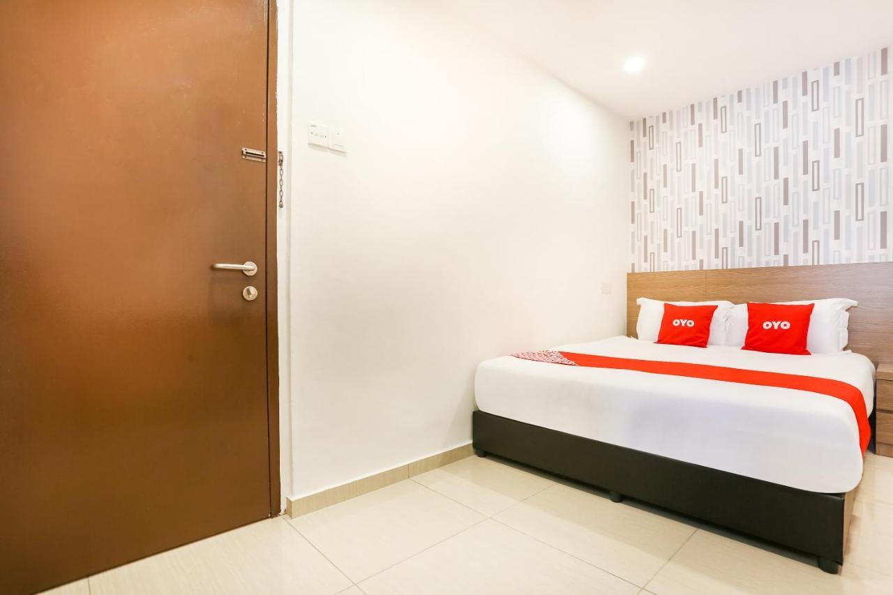 Dyaya Hotel Malacca Exterior foto